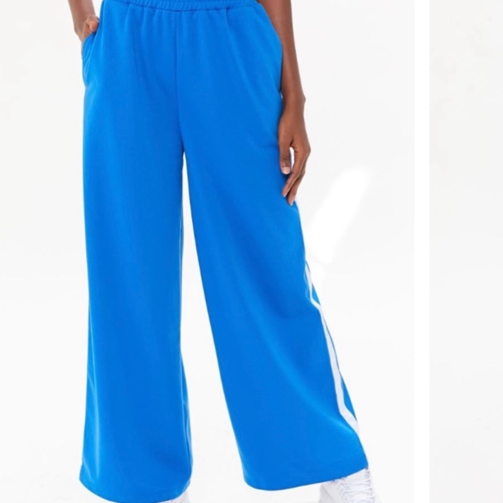 URBAN OUTFITTERS NIKKI WIDE LEG TRACK PANTS